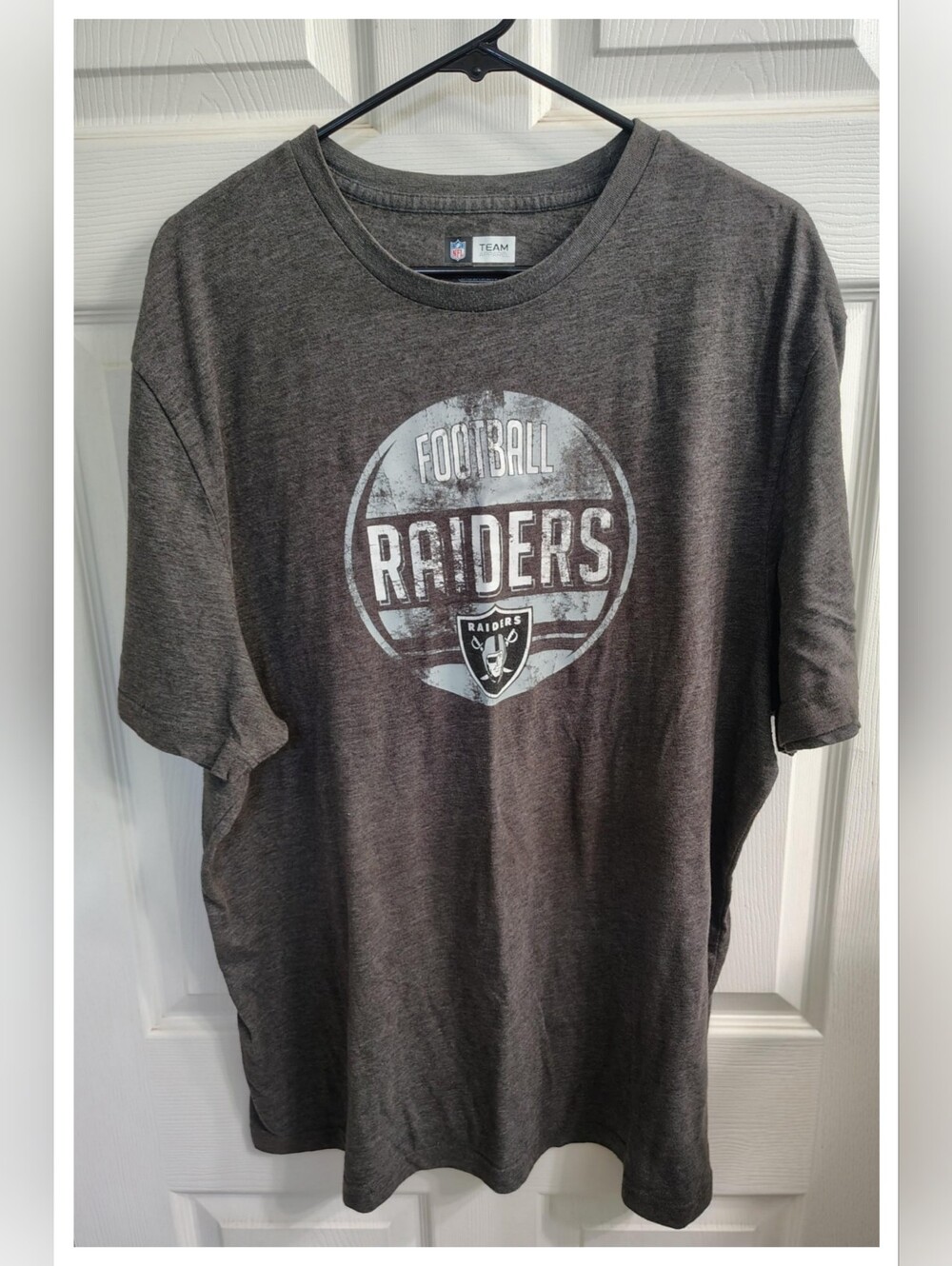 🏈 Las Vegas Raiders 🏈 Distressed Tee - Men's XXL